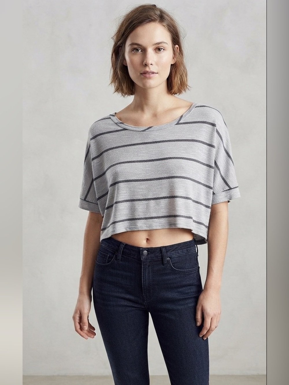 Body Central Gray Striped Crop Top Tee Shirt